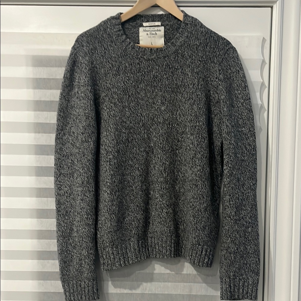 Abercrombie & Fitch Gray Men's Sweater